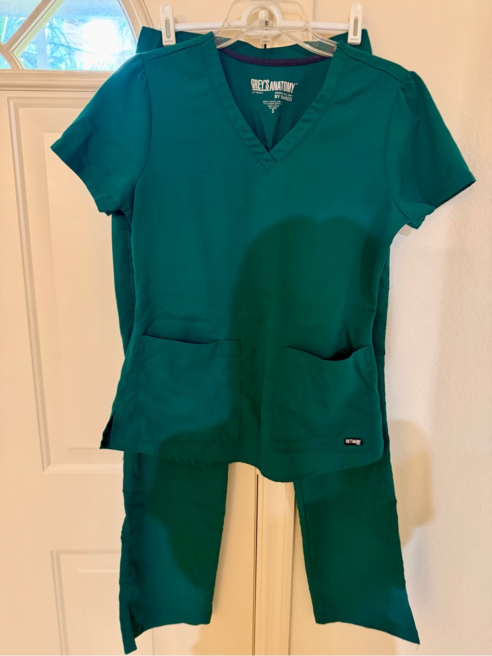 Grey's Anatomy Women's Scrub Set in hunter, Green- Professional Medical Uniform
